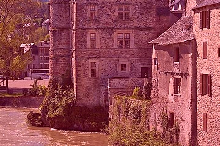 Aurora, 30 — Escort in Espalion, France