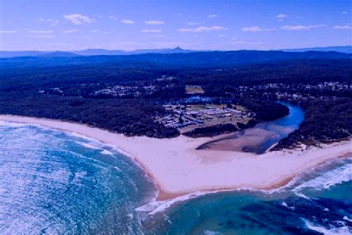 Aurora, 30 — Escort in Lake Tabourie, Australia