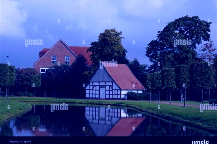 Aurora, 30 — Escort in Lemfoerde, Germany