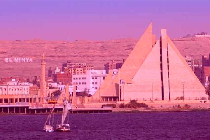 Aurora, 30 — Escort in Minya al Qamh, Egypt