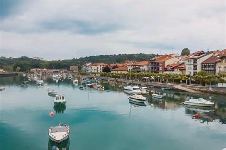 Aurora, 30 — Escort in Mungia, Spain