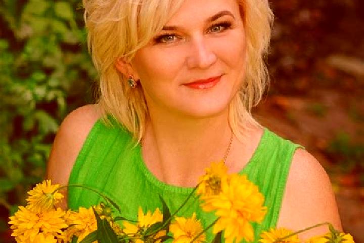 Aurora, 30 — Escort in Nadvirna, Ukraine
