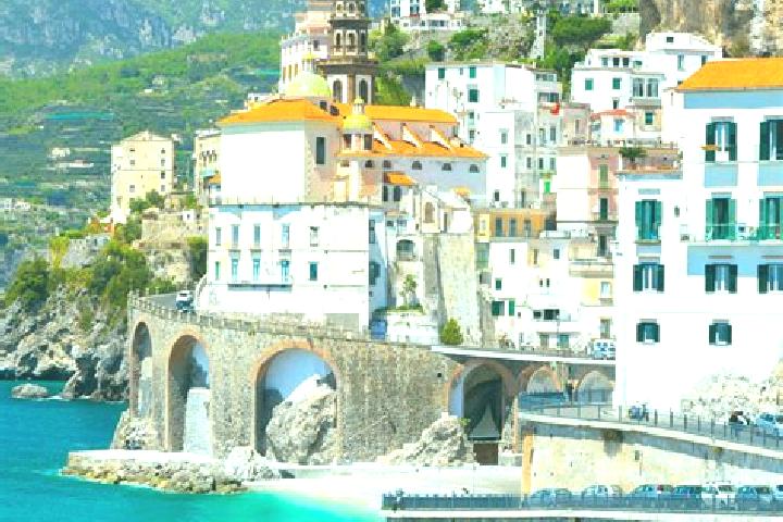Aurora, 30 — Escort in Saccon, Italy