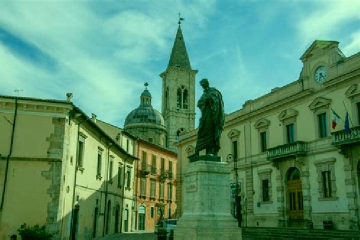 Aurora, 30 — Escort in San Salvo, Italy
