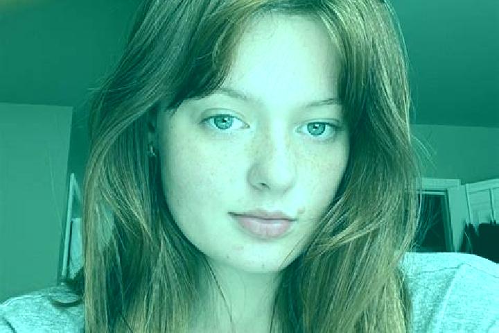 Aurora, 31, a auburn grey-eyed mediterranean companion based in Pasteria-Lapide. Offering OWO, Party Girl, A-Level, Travel Companion. Available for incall an...