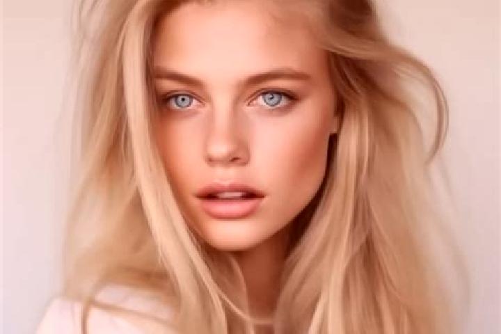 Aurora, 31, a blonde grey-eyed caucasian companion based in Cisla. Offering Duos, Prostate Massage, GFE. Available for incall and outcall, overnight bookings...
