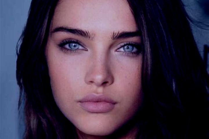 Aurora, 31, a brunette dark-eyed mixed companion based in Piano di Conca. Offering Deep French Kissing, Tantra, A-Level, Overnight. Available for incall and ...