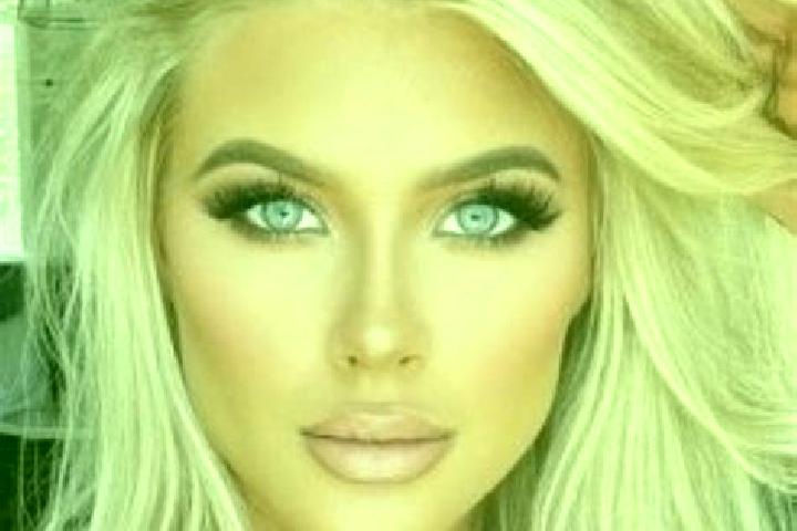 Aurora, 31, a platinum blonde hazel-eyed ebony companion based in Olhao. Offering Prostate Massage, BDSM, Duos, Girlfriend Experience, Massage. Available for...