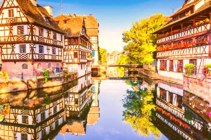 Aurora, 31 — Escort in Amagney, France