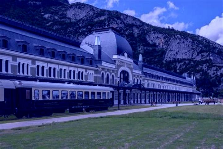Aurora, 31 — Escort in Canfranc, Spain