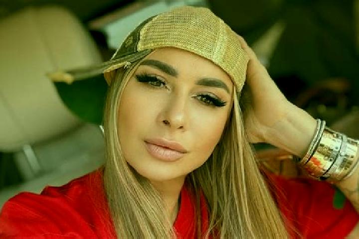 Aurora, 31 — Escort in Livezile, Romania