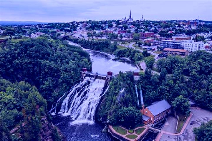 Aurora, 31 — Escort in Riviere-Bleue, Canada