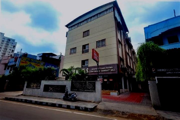 Aurora, 31 — Escort in Sekaran, Indonesia