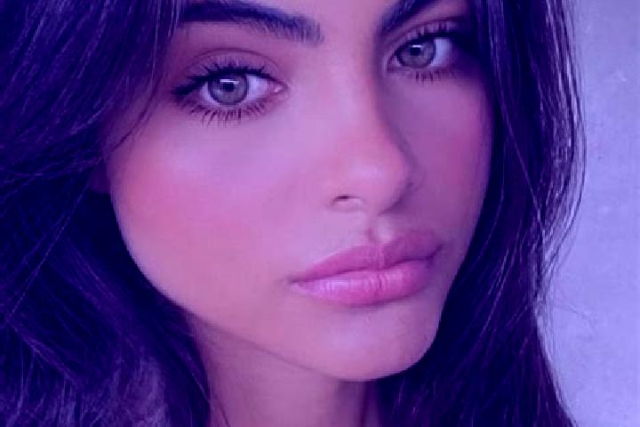 Aurora, 32, a brunette dark-eyed middle eastern companion based in Lafiagi. Offering Erotic Massage, Party Girl, Prostate Massage, GFE. Available for incall ...
