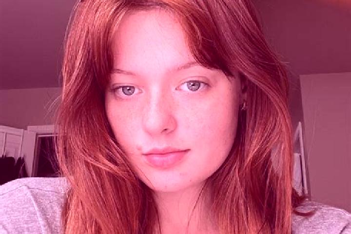 Aurora, 32, a chestnut grey-eyed mixed companion based in Liverdun. Offering Couples, A-Level, OWO, Duos. Available for incall and outcall, overnight booking...
