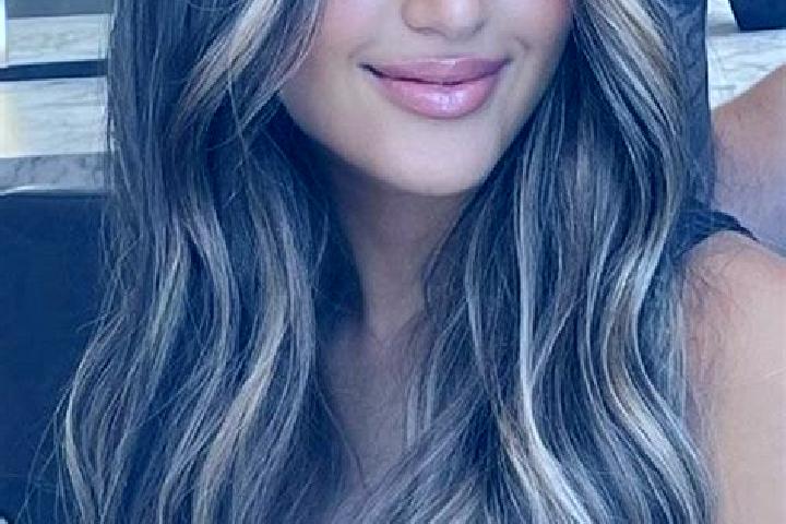 Aurora, 32, a dark blonde brown-eyed middle eastern companion based in Narni. Offering OWO, Fetish, Erotic Massage, Dinner Date. Available for incall and out...