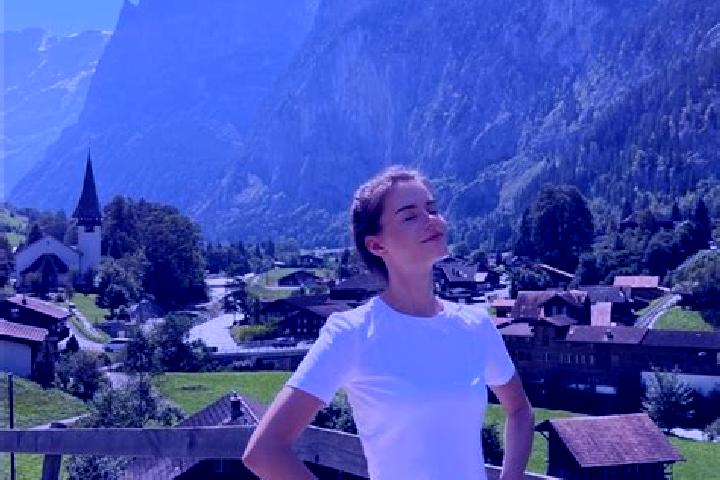 Aurora, 32 — Escort in Berolle, Switzerland