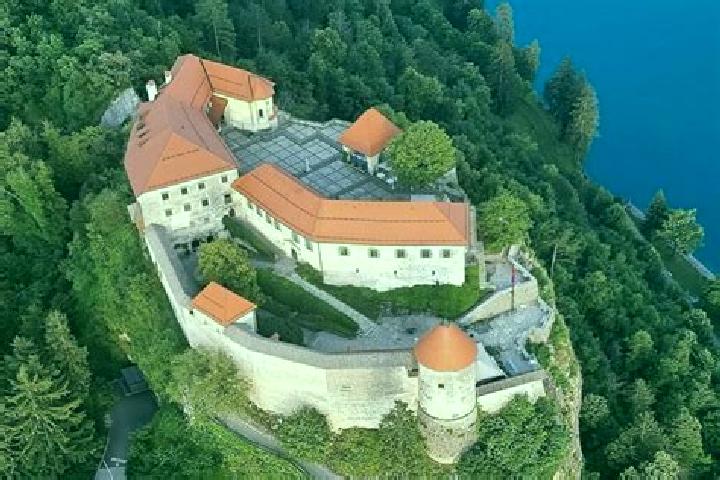 Aurora, 32 — Escort in Branik, Slovenia
