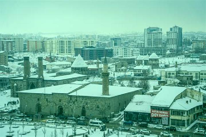 Aurora, 32 — Escort in Erzurum, Turkey