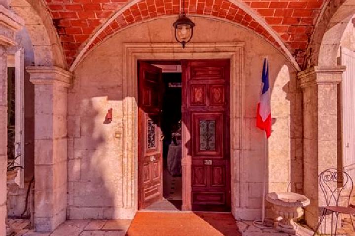 Aurora, 32 — Escort in Foussignac, France
