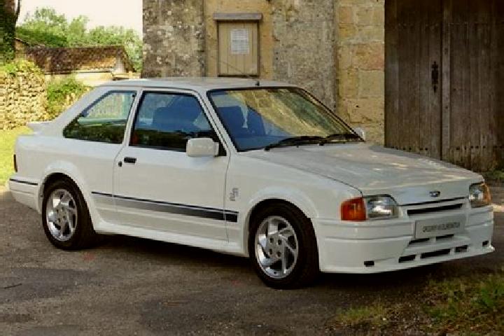 Aurora, 32 — Escort in Les Cars, France