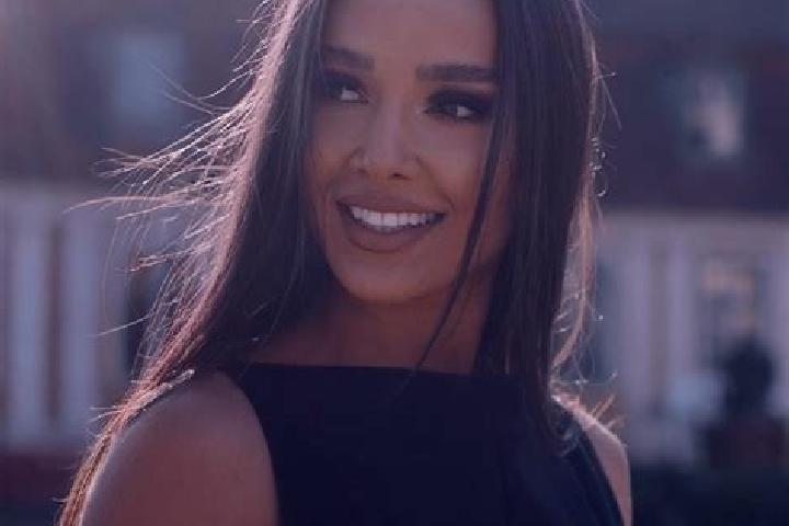 Aurora, 32 — Escort in Rahau, Romania