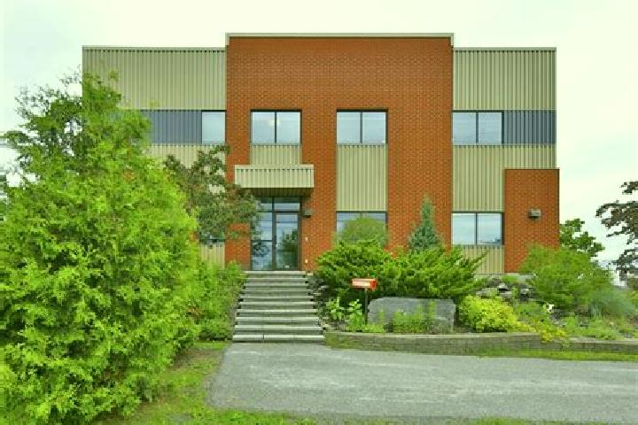 Aurora, 32 — Escort in Saint-Isidore-de-Laprairie, Canada