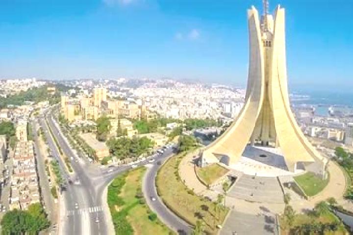 Aurora, 32 — Escort in Tadmait, Algeria