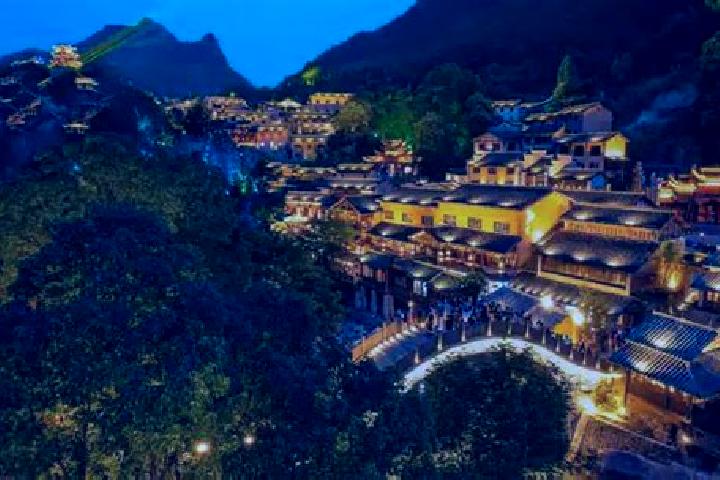 Aurora, 32 — Escort in Xiangxing, China