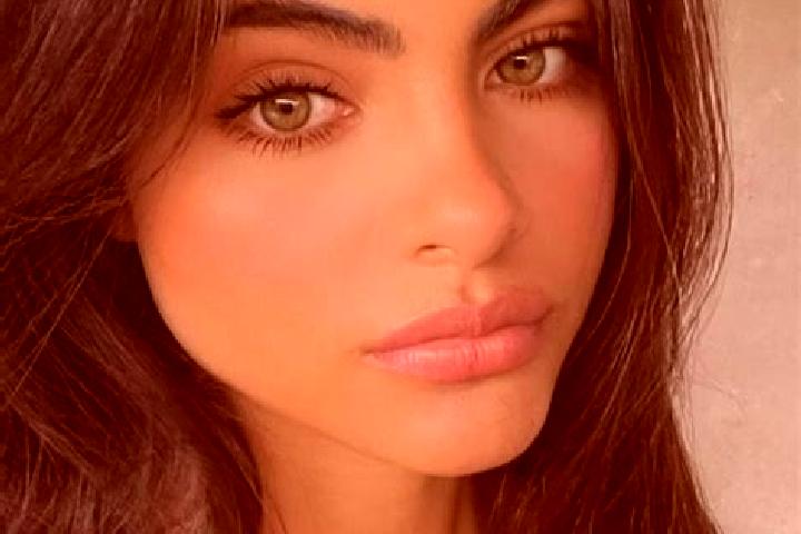 Aurora, 33, a chestnut hazel-eyed indian companion based in Ibitiara. Offering Domination, Dinner Date, Overnight, Couples. Available for incall and outcall,...