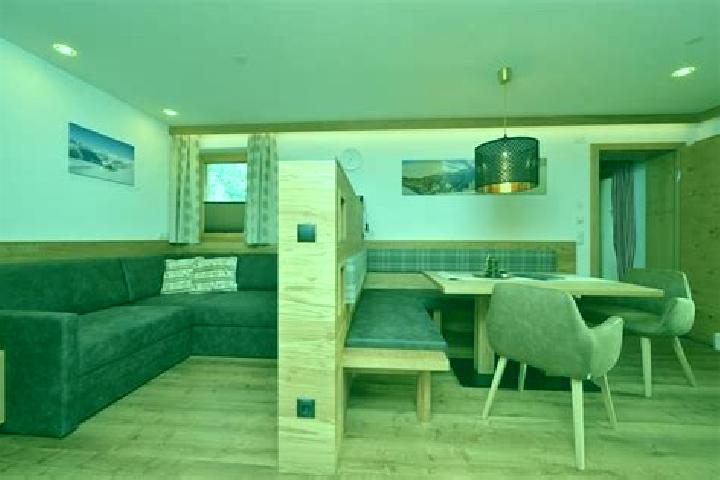 Aurora, 33 — Escort in Ahorn, Austria