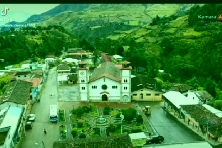 Aurora, 33 — Escort in Guanazan, Ecuador