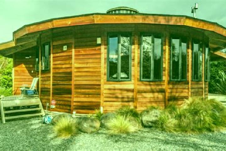 Aurora, 33 — Escort in Ohakune, New Zealand