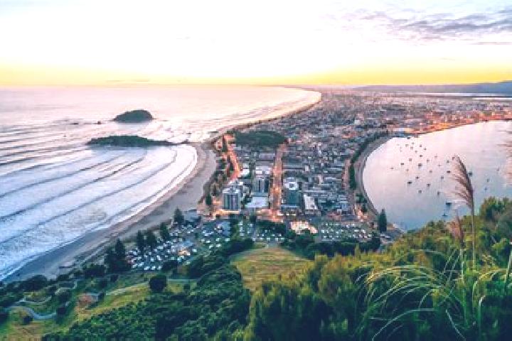 Aurora, 33 — Escort in Oropi, New Zealand