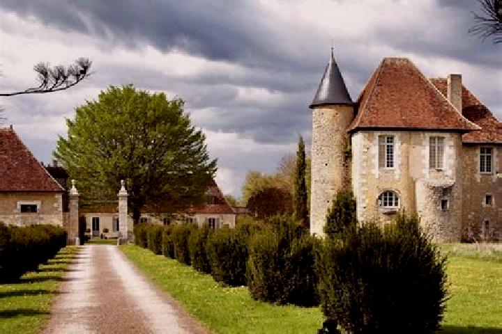 Aurora, 33 — Escort in Reuilly, France
