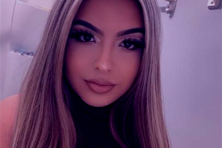 Aurora, 34, a blonde amber-eyed latina companion based in Sanegourifla. Offering Couples, A-Level, Duos, OWO. Available for incall and outcall, day and eveni...