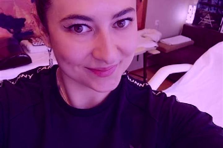 Aurora, 34, a brunette dark-eyed asian companion based in Coteana. Offering Erotic Massage, Tantra, Massage, CIM, Fetish. Available for incall and outcall, d...