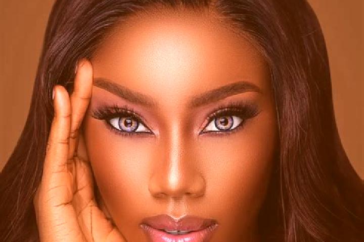 Aurora, 34, a chestnut blue-eyed ebony companion based in Ouassadougou. Offering Roleplay, Travel Companion, Deep French Kissing. Available for incall and ou...