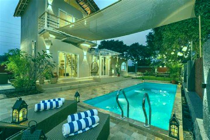 Aurora, 34 — Escort in Karjat, India