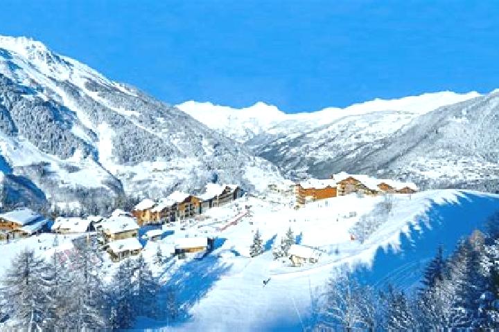 Aurora, 34 — Escort in Sainte-Foy, France