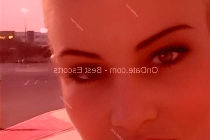 Aurora, 34 — Escort in Wataga, United States