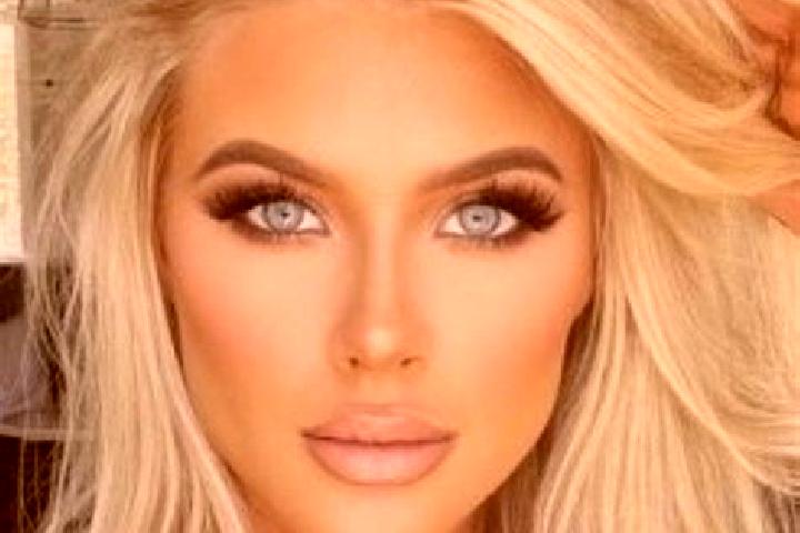 Aurora, 35, a platinum blonde brown-eyed slavic companion based in Piscinola. Offering Massage, Striptease, A-Level, BDSM. Available for incall and outcall, ...