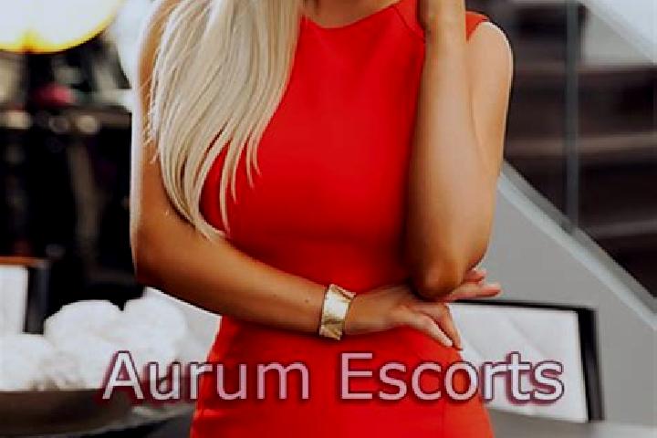 Aurora, 35, a red grey-eyed european companion based in Takum. Offering Couples, OWO, Deep French Kissing, Girlfriend Experience. Available for incall and ou...