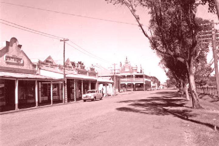 Aurora, 35 — Escort in Allanson, Australia