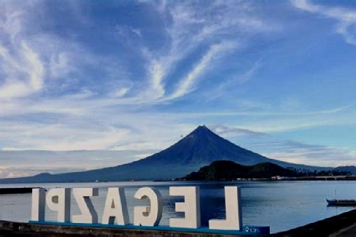 Aurora, 35 — Escort in Bigaa, Philippines