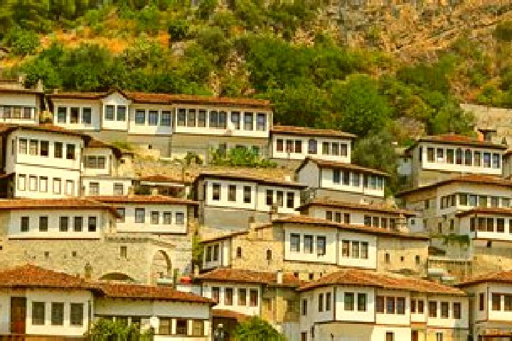 Aurora, 35 — Escort in Donofrose, Albania