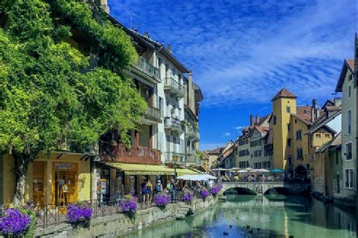 Aurora, 35 — Escort in Lassy, France