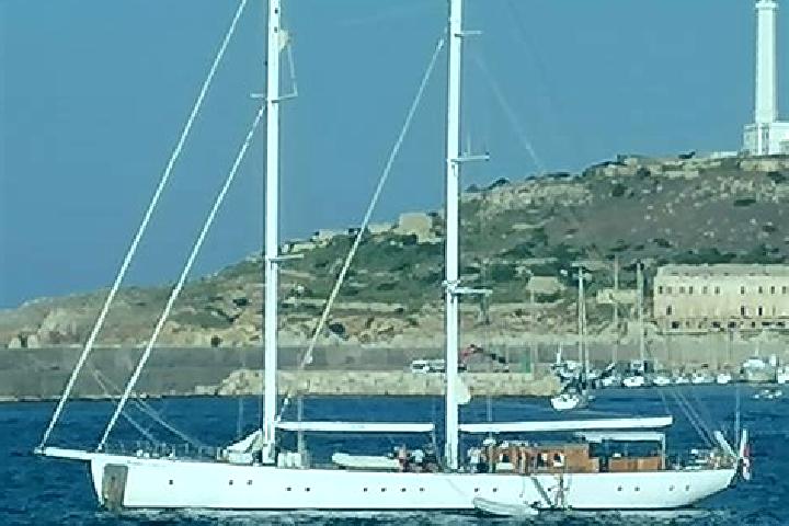 Aurora, 35 — Escort in Leuca, Italy