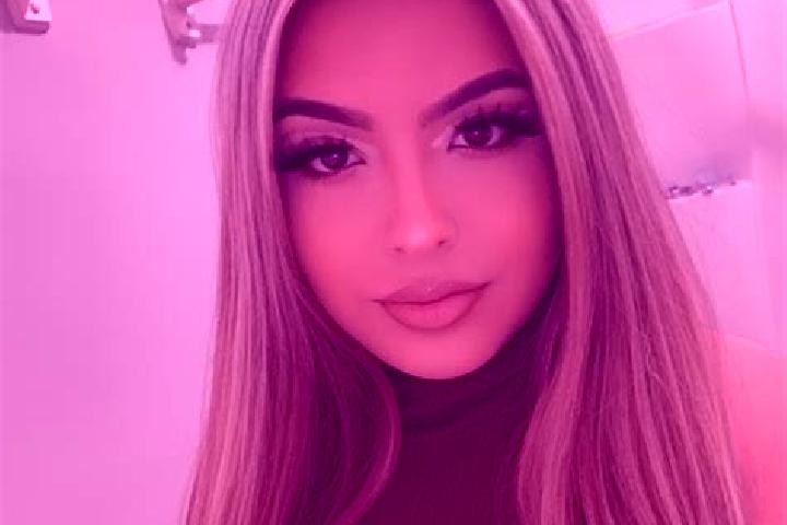 Aurora, 36, a blonde brown-eyed latina companion based in Boca Chica. Offering Deep French Kissing, 69, Erotic Massage, Tantra, Prostate Massage. Available f...
