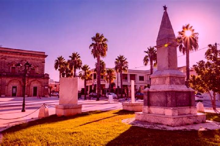 Aurora, 36 — Escort in Acquarica, Italy